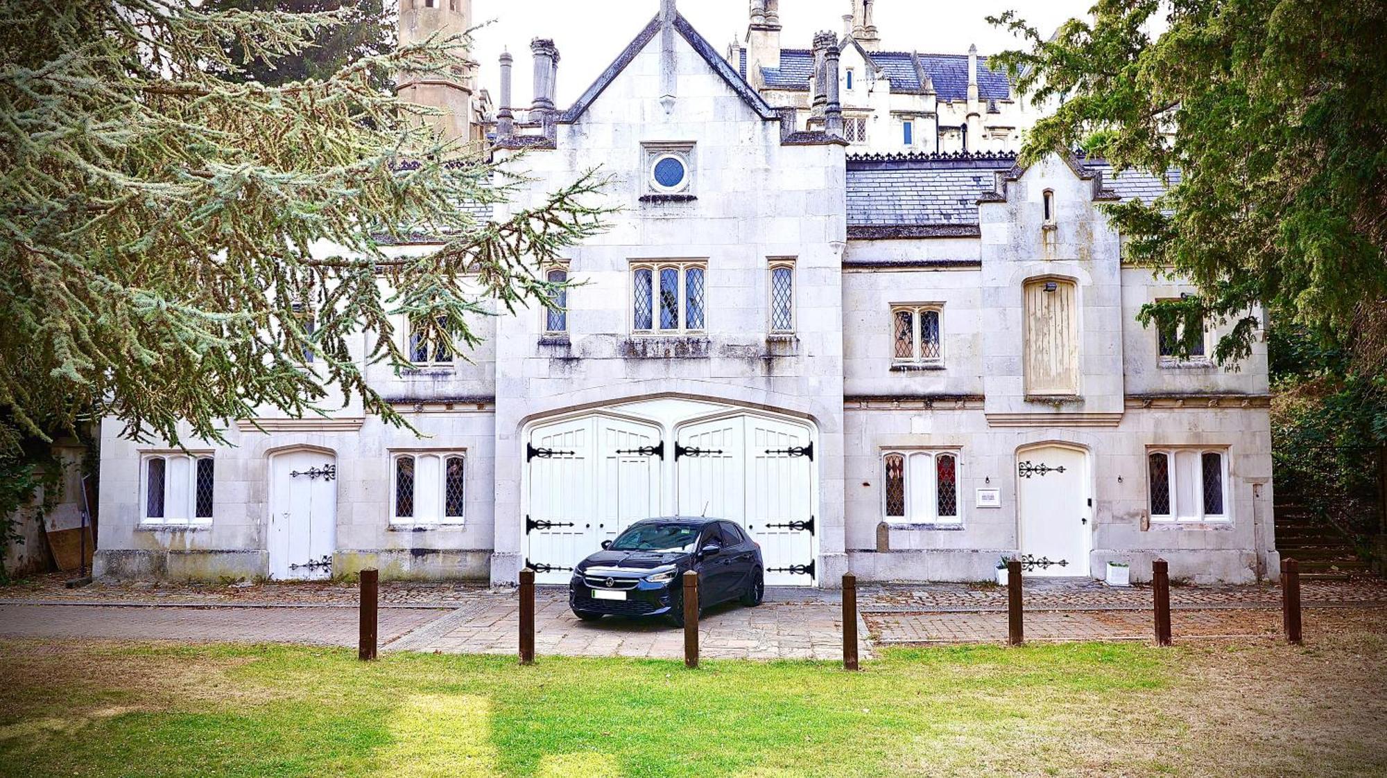 The Coach House Villa Greenhithe Exterior photo